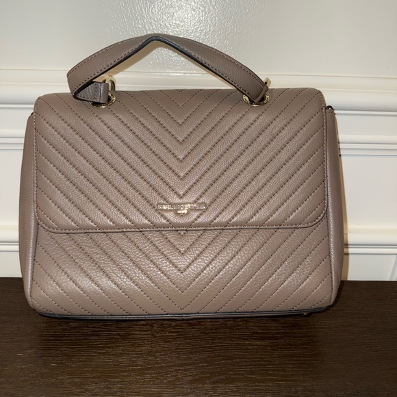 Karl Lagerfeld Paris women\'s handbag-NEW